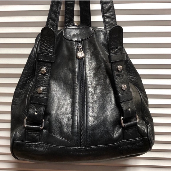 ISO: DKNY Kiss Lock Backpack - Picture 3 of 7
